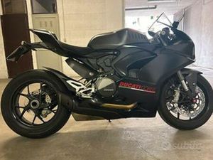 DUCATI PANIGALE V2
