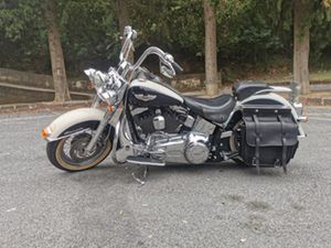 HARLEY DAVIDSON SOFTAIL SLIM