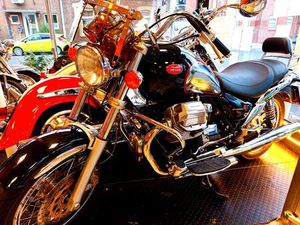 MOTO GUZZI 1100 CALIFORNIA 80TH ANIVERSARIO SONDERMODELL