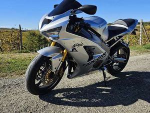 KAWASAKI NINJA ZX-6R 636 HP CORSE GRIGIO