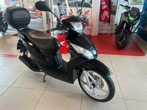 ② HONDA VISION 110 CC