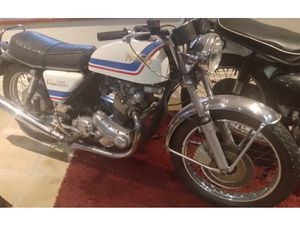 1975 NORTON COMMANDO 850