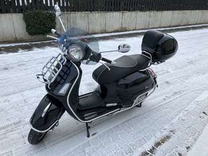 VESPA GTS SUPER 125