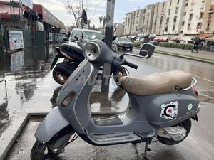 VESPA LX50