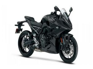 2025 SUZUKI GSX-S 8R