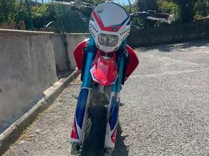 VENT DERAPAGE 125 4T 4TS EM BIANCO