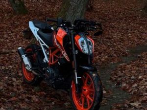KTM DUKE 390 - WENIG KM
