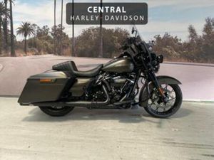 HARLEY-DAVIDSON ROAD KING 1868 SPECIAL 66KW — MOTOREN | HARLEY-DAVIDSON — MARKTPLAATS