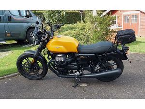 MOTO GUZZI V7 III STONE