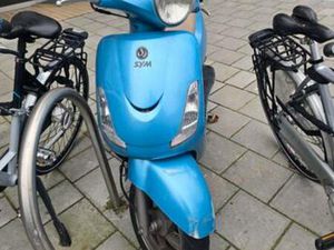 SYM SCOOTER - DEFECT, VOOR ONDERDELEN — SCOOTERS | SYM — MARKTPLAATS