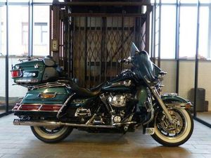 ② HARLEY-DAVIDSON TOURING ULTRA CLASSIC