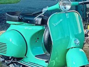 ② VESPA 150S