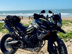 TRIUMPH - TIGER 800 XCX OFF ROAD