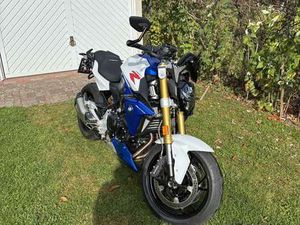 BMW F 900 R KOMFORT/TOURING/DYNAMIC/AKTIV/STYLE-PAKETE BLAU