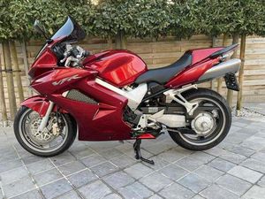 ② HONDA VFR 800 V-TEC 4/2007 **30000KM** ABS**