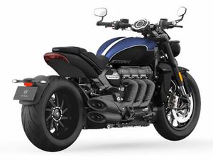 TRIUMPH ROCKET 3 STORM GT