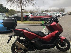 HONDA ADV
