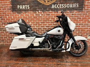 2021 HARLEY-DAVIDSON FLHXSE - CVO STREET GLIDE