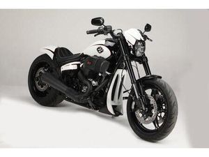 HARLEY-DAVIDSON FXDR 114