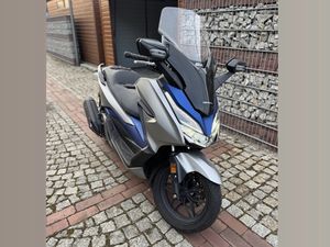 SKUTER HONDA FORZA 125