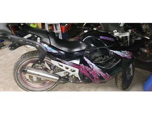 SPRZEDAM SUZUKI GSX600F