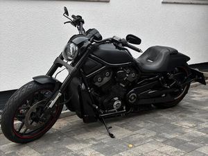 HARLEY DAVIDSON NIGHT ROD SPECIAL CUSTOM