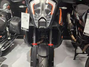 KTM 1290 SUPER ADVENTURE