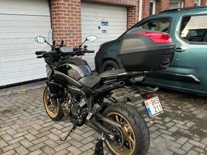 ② YAMAHA TRACER 7 GT A2 8.000 KM 2024