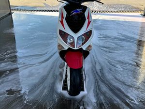 PEUGEOT SPEEDFIGHT →