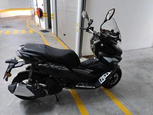 SCOOTER KEEWAY VIESTE XDV ODIVELAS