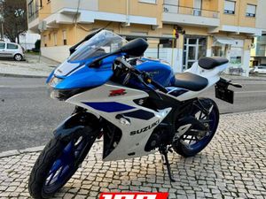 SUZUKI GSX R 125
