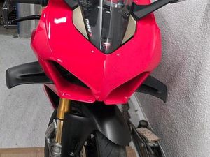 DUCATI PANIGALE V4S 22 + TROCKENKUPPLUNG