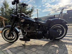 HARLEY-DAVIDSON SOFTAIL SLIM S