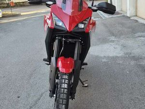 MOTO MORINI X-CAPE ROSSO