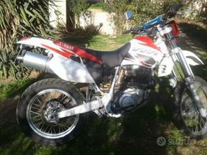YAMAHA TT 600 - 2000