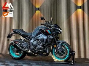 YAMAHA MT 10 - AKRAPOVIC - 2024 - — MOTOREN | YAMAHA — MARKTPLAATS