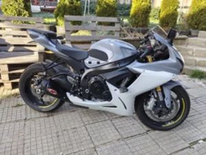 SUZUKI GSXR 750 2022Г. НОВ ВНОС КАТО НОВ