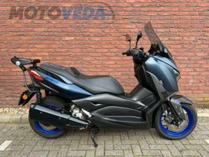 YAMAHA XMAX 300CC (BJ 2023) — MOTOREN | YAMAHA — MARKTPLAATS