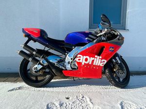 APRILIA RS250 LORIS REGGIANI SUZUKI RGV 250 2 TAKT