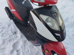 SPRZEDAM SKUTER ZIPP HONIATYCZE