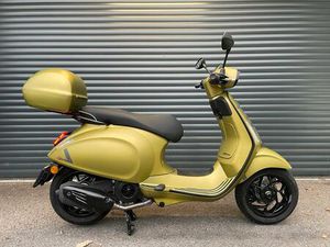 VESPA SPRINT 125 E5 11PS NUR 98KM 1.HAND AKTUELL NP 5727€