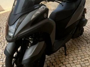 YAMAHA TRICITY 125 OLHÃO