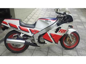 MOTO YAMAHA FZR 1000 ARCOZELO