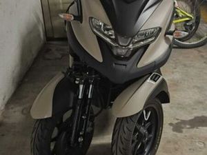 MOTA YAMAHA TRICITY 300 FARO FARO (SÉ E SÃO PEDRO)