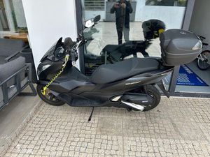 PCX 125 COM 3.000KM IMPECÁVEL- COMO NOVA QUINTA DO CONDE