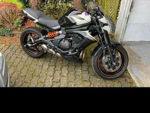 KAWASAKI ER-6N WENIG KM BEIGE SCHWARZ ORANGE
