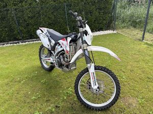 YAMAHA WR450. TARNÓW
