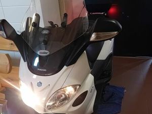 PIAGGIO X 9 EVOLUTION WINCENTÓW