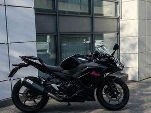 KAWASAKI NINJA 125, TOP ZUSTAND, FRISCH AB MFK, JG 2019