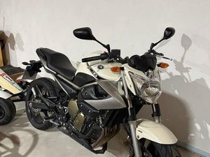 YAMAHA XJ6